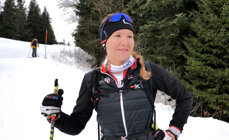 JOJ: L'équipe de Suisse de ski alpinisme remporte le titre sur le relais mixte
